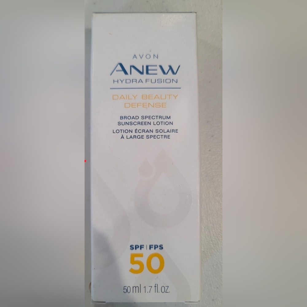 New Avon Anew Hydra Fusion Daily Beauty Defense Sunscreen Lotion SPF 50